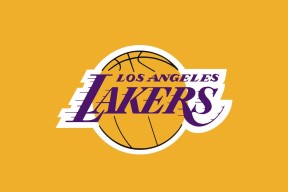 爱游戏官网-石油人进攻端效率持续提升，石油人现场练兵精神