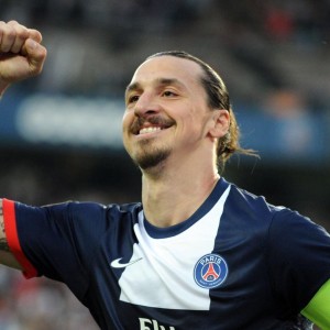 爱游戏GAMING平台-中超年轻球员表现引发关注，中超年轻前锋