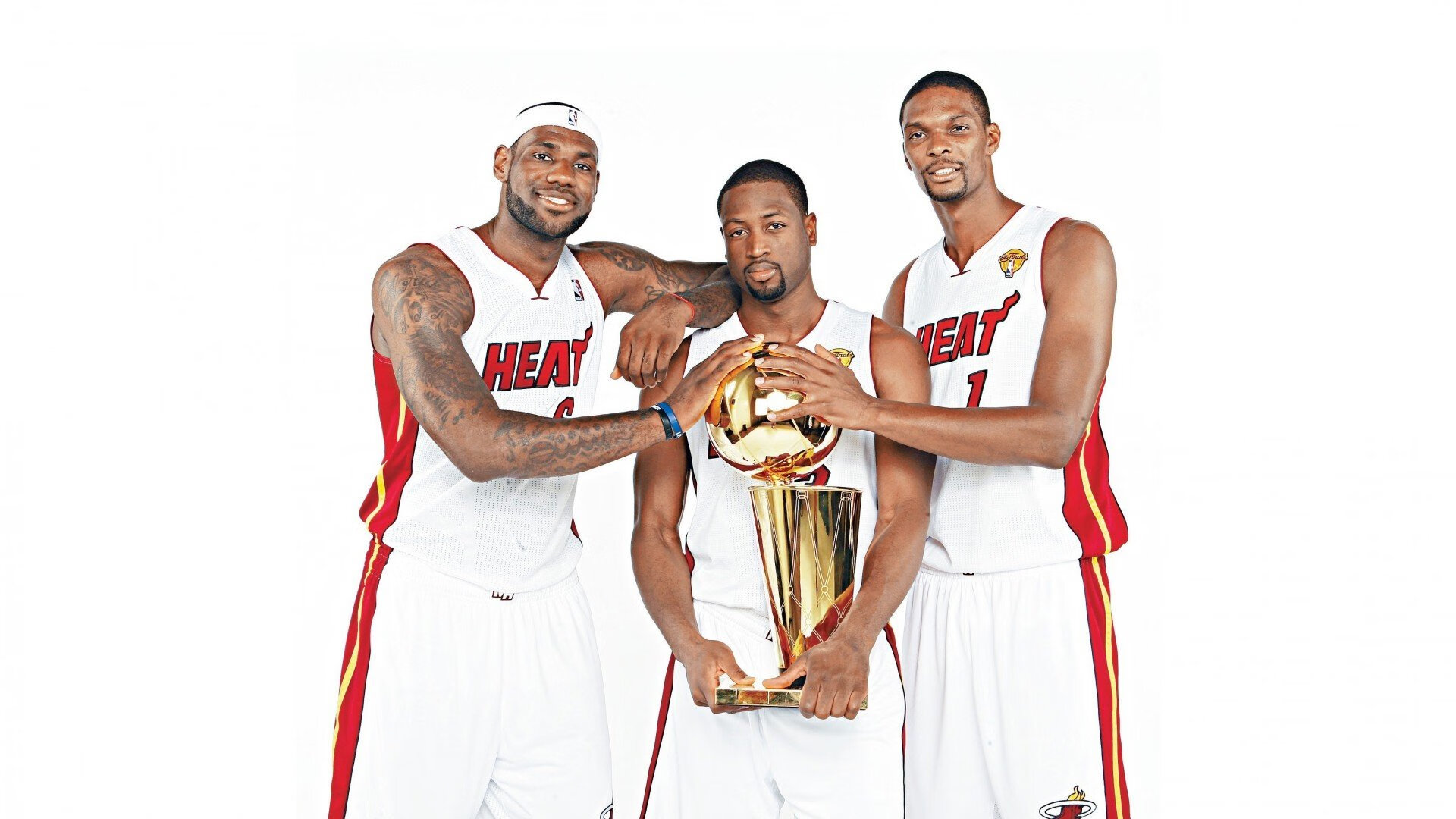 热火进攻流畅击败活塞,热火战术