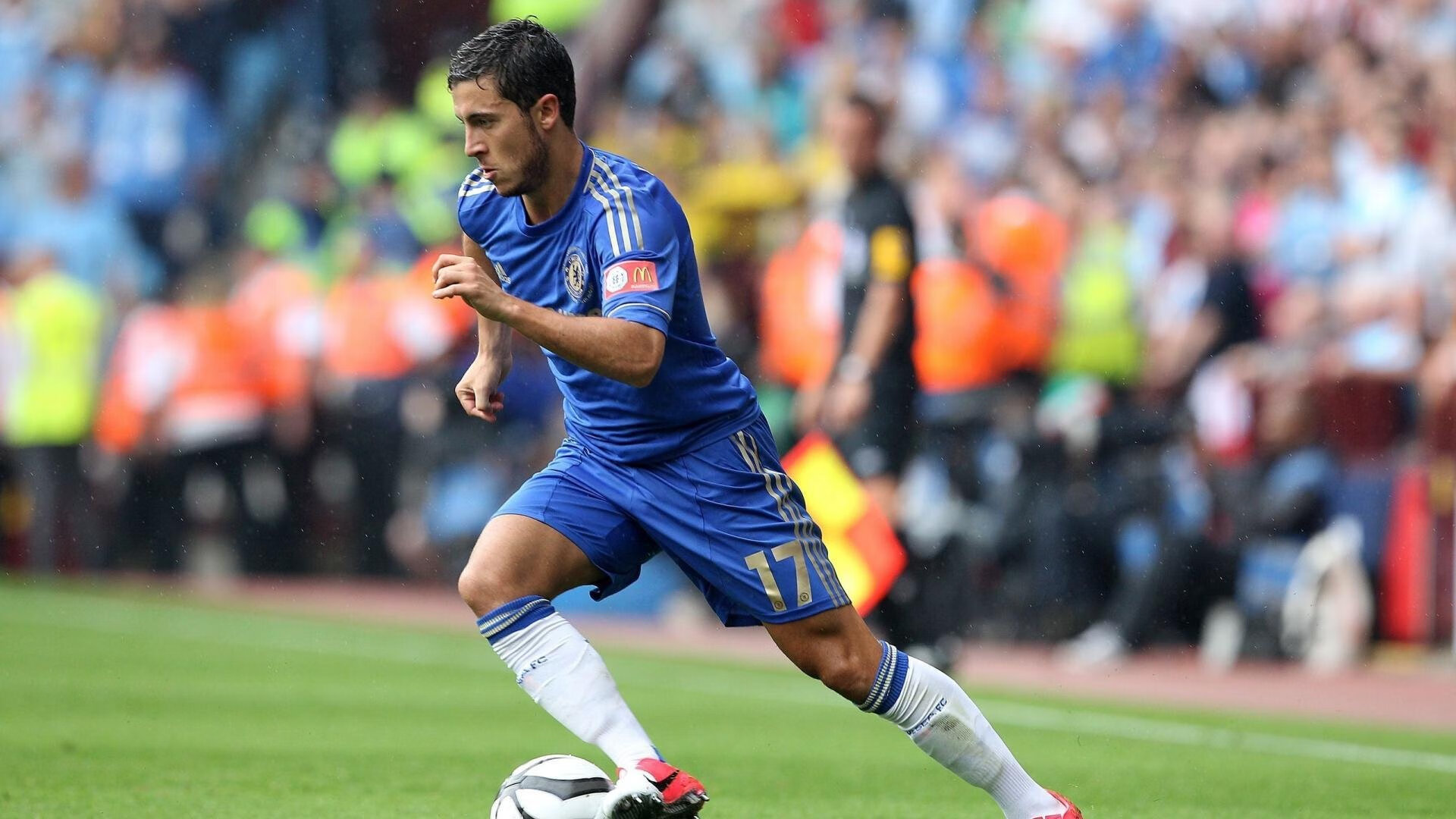 电竞赛事与传统体育跨界合作,电竞比赛和传统体育比赛区别